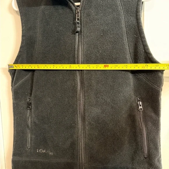 Columbia Black Fleece Zip Front Vest Size Women’s Medium - Picture 3 of 5